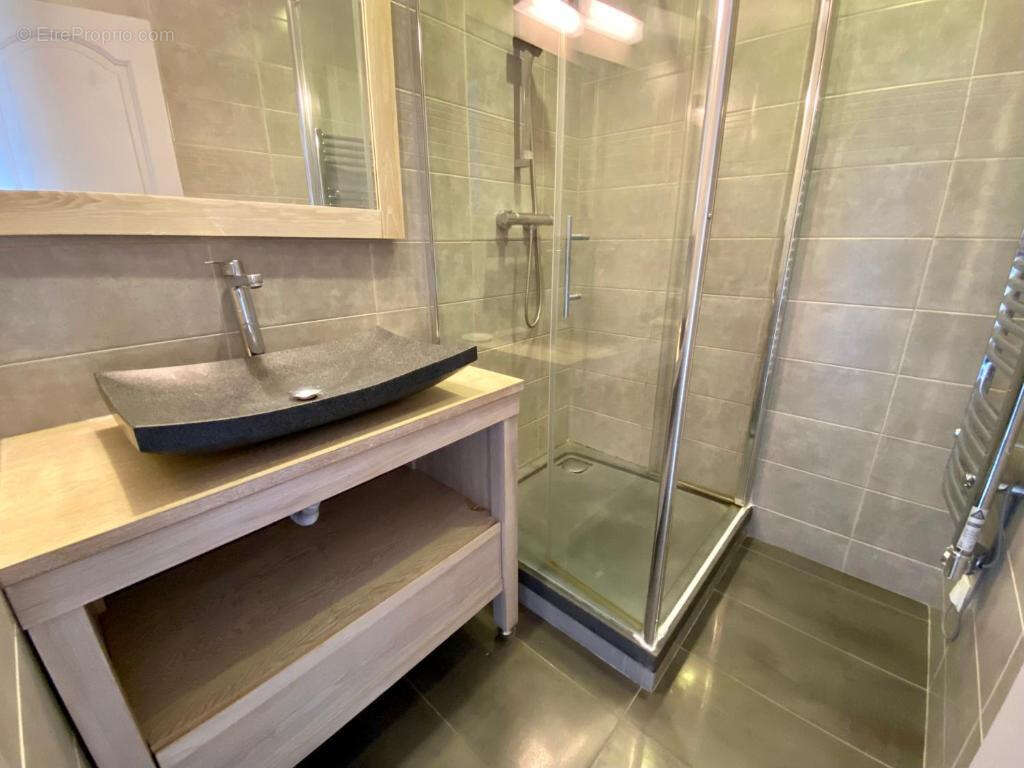 Appartement à LE CHATEL