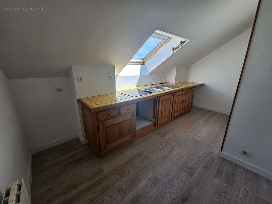Appartement à SAINT-LUPICIN
