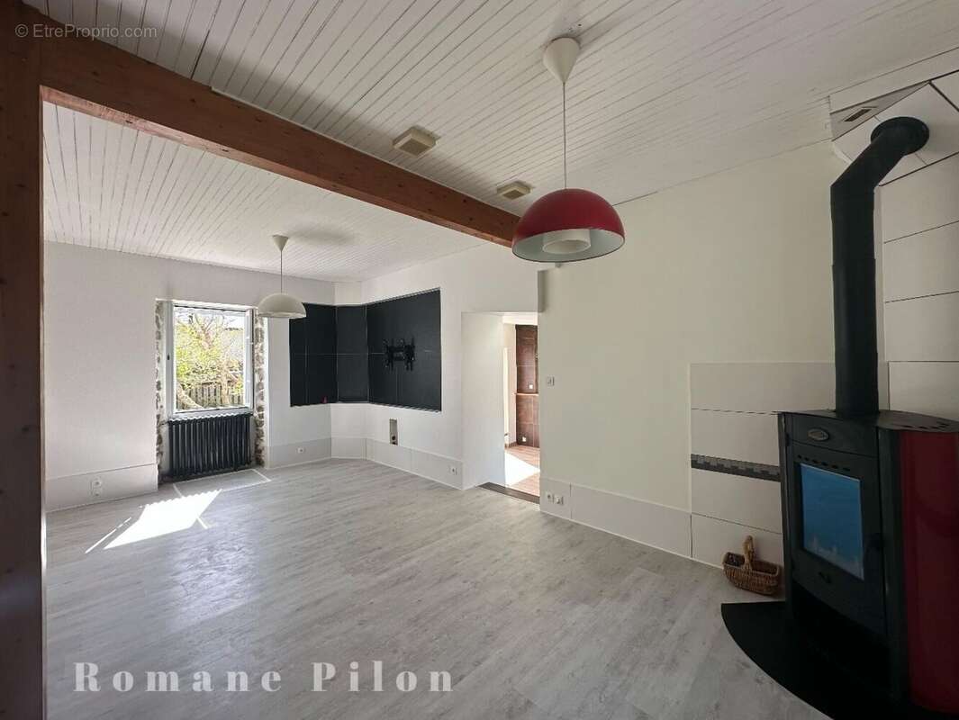 Maison 96 m² à Plougonvelin  - photo 3