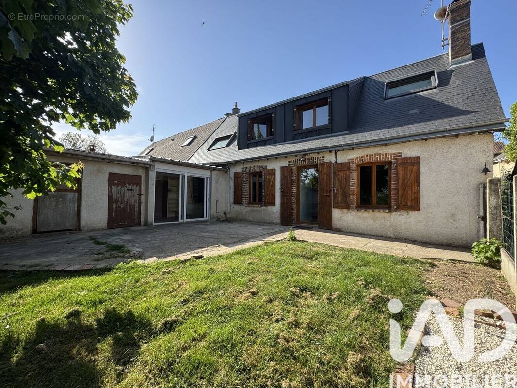 Photo 1 - Maison à SAINT-DENIS-LES-PONTS