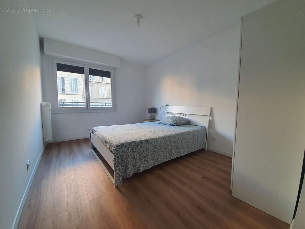Appartement à MARSEILLE-2E