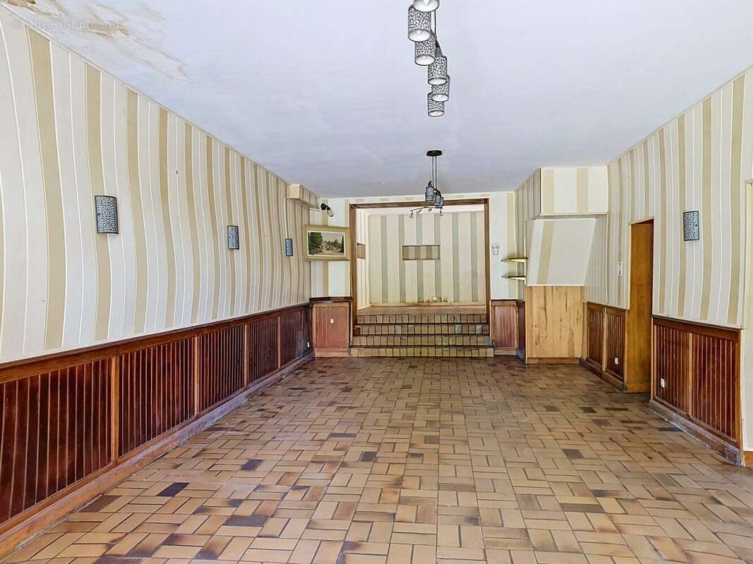 Maison à COUESMES