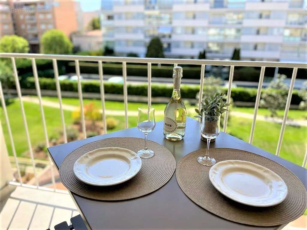 Cannes Palm-Beach Beau 3 pièces de 72 m² Traversant - photo 11