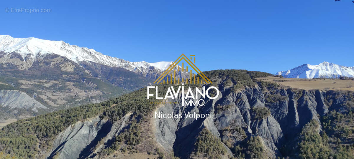 Appartement à LES THUILES