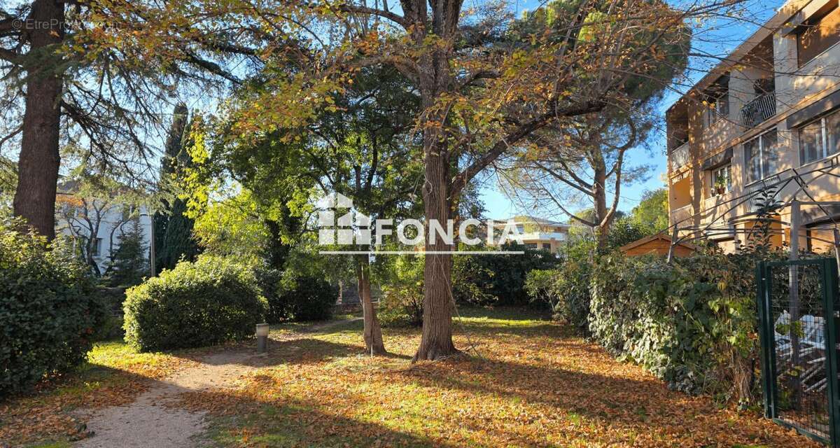 Appartement à AIX-EN-PROVENCE