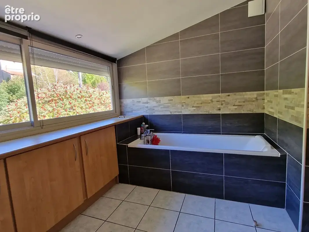 Mas en pierres avec piscine sur 2500 m² de terrain - photo 14
