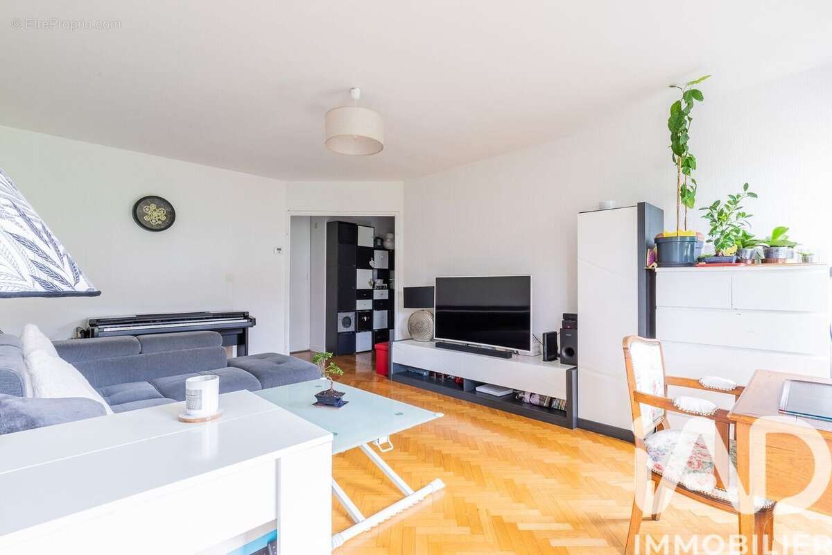 Photo 3 - Appartement à LONGJUMEAU