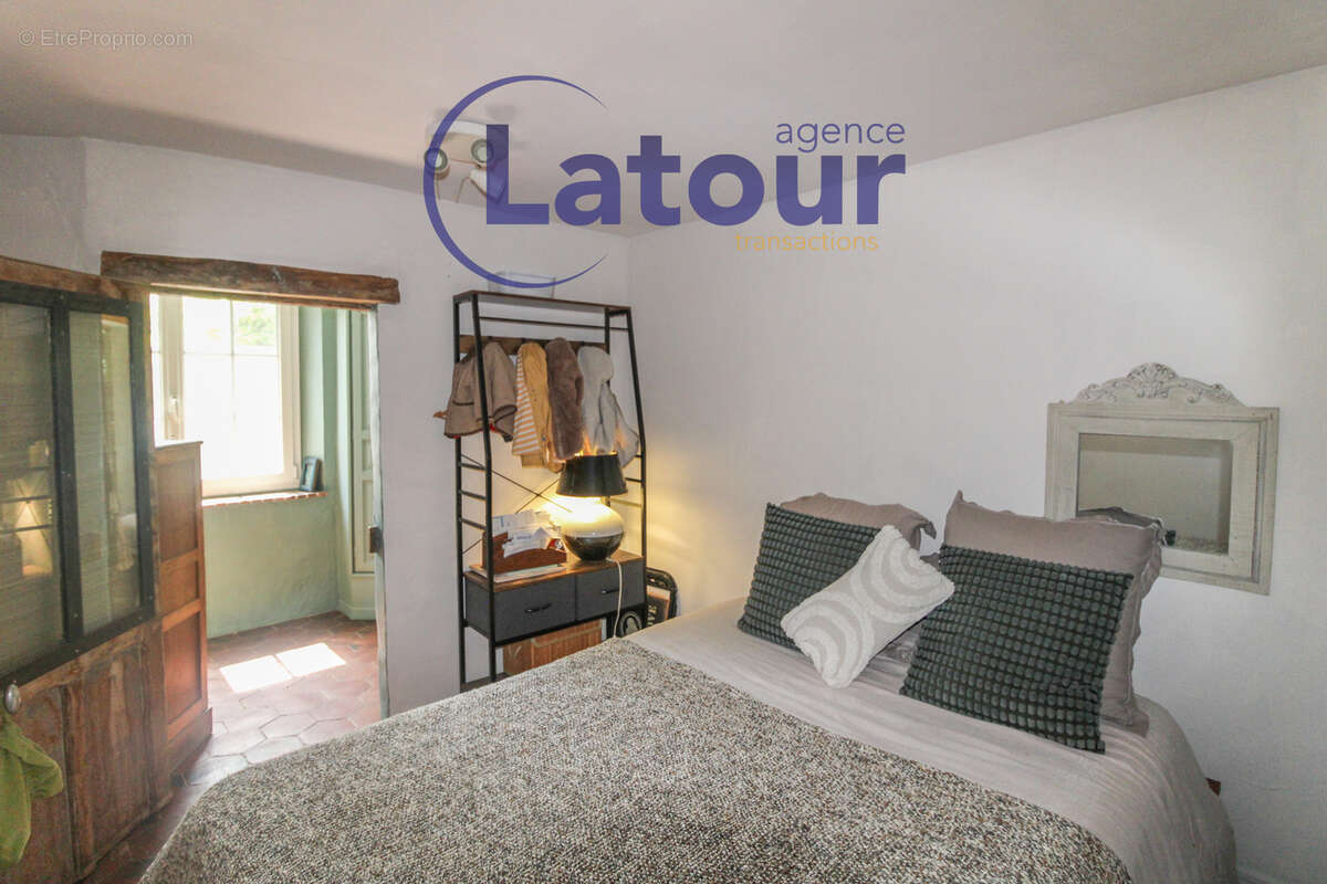 Maison à TREON