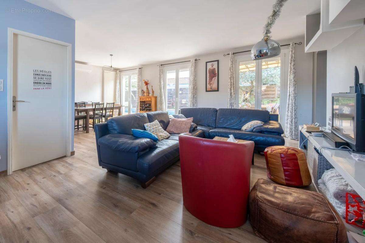 Maison à FENOUILLET