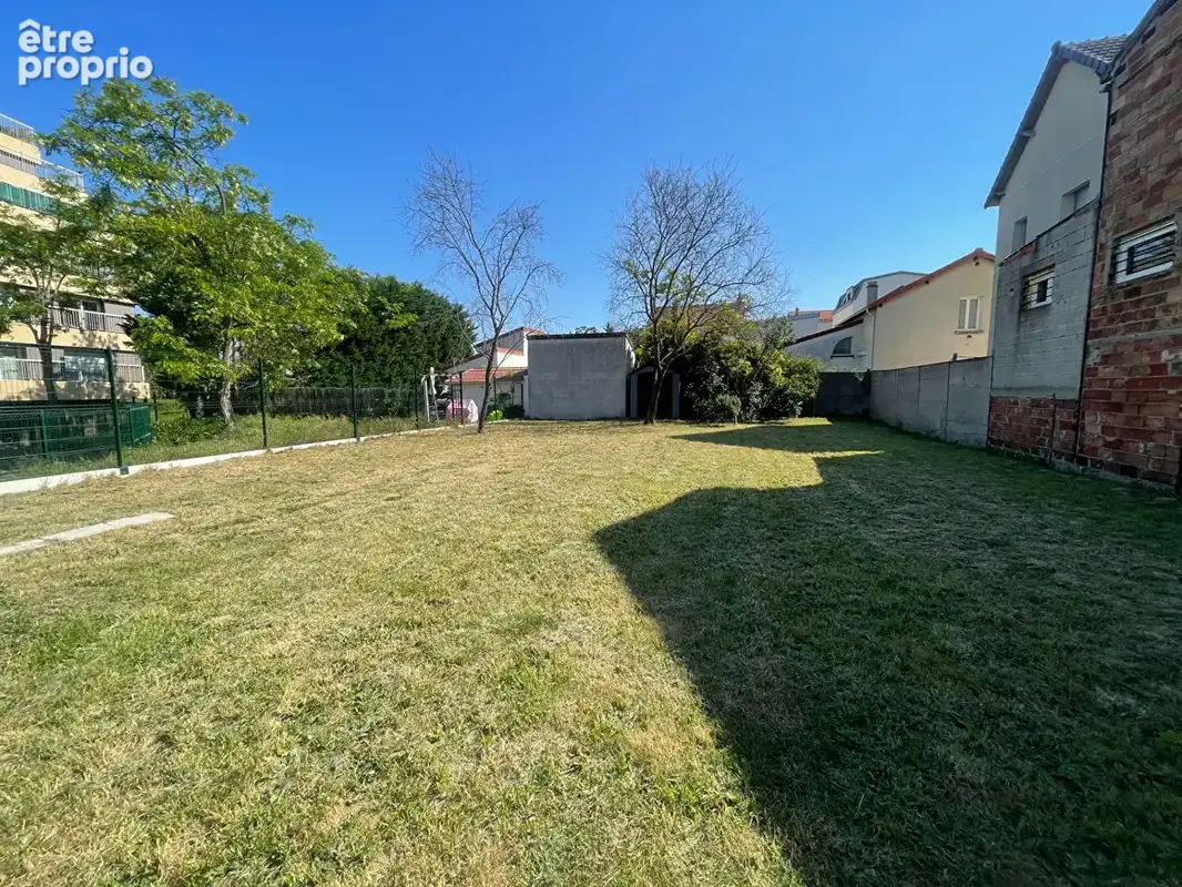 Terrain Colombes 331 m2 - photo 5