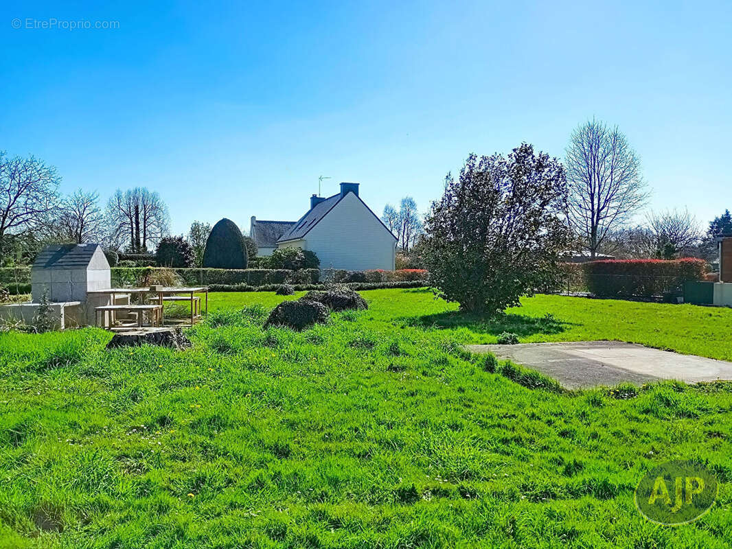 Maison à QUESTEMBERT