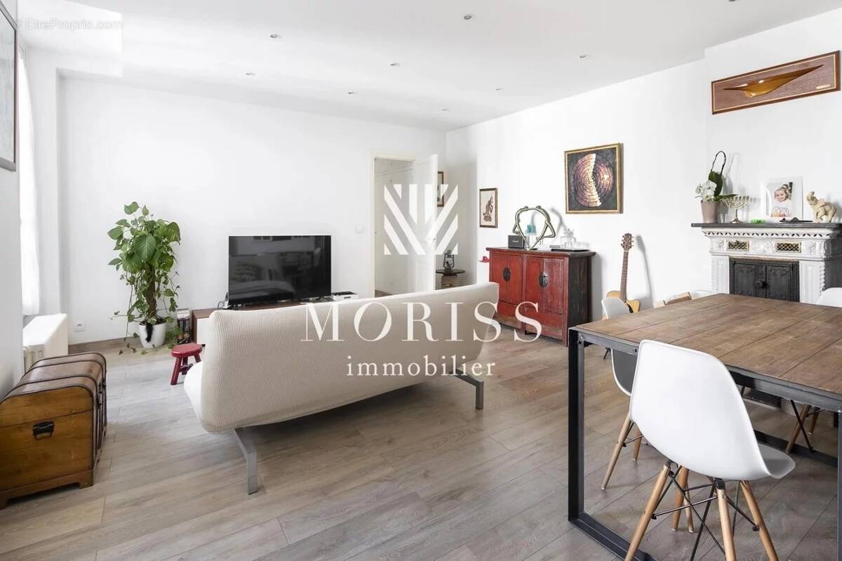 Appartement à PARIS-4E