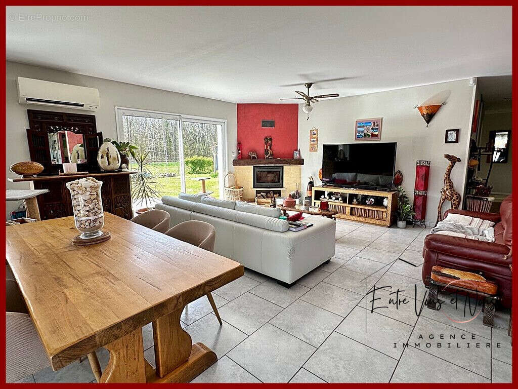 Maison 128 m² à Langon  - photo 2