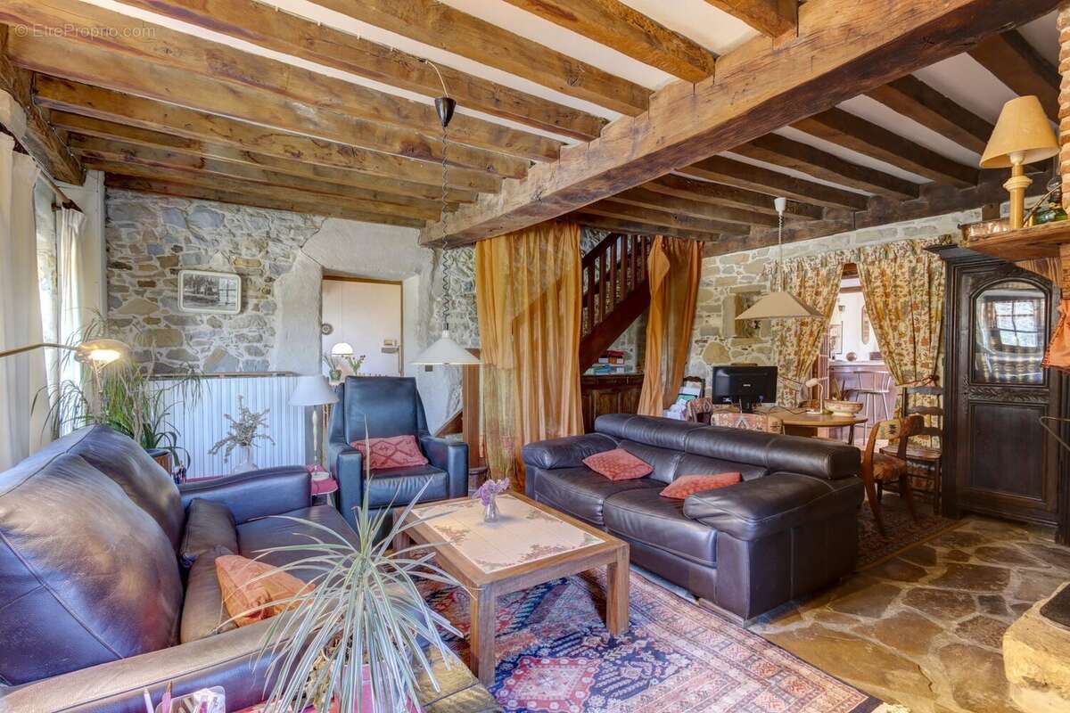 Maison à SAINTE-MARIE-DE-GOSSE