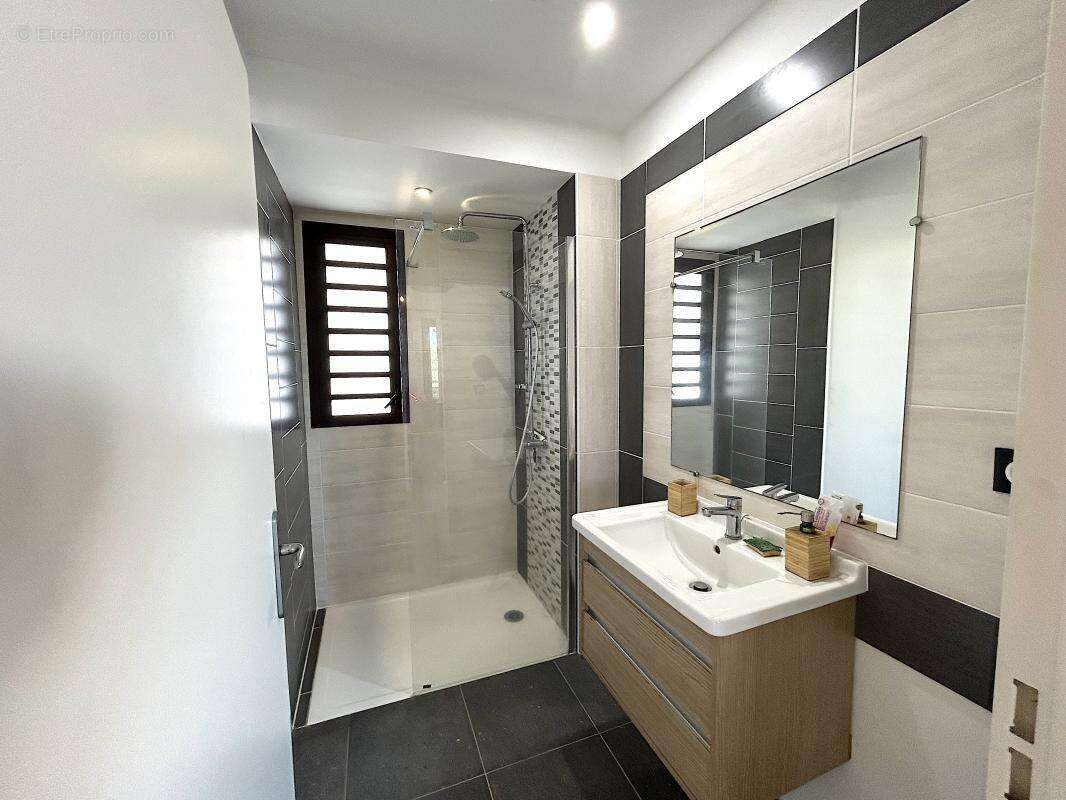 Appartement à SAINT-PAUL