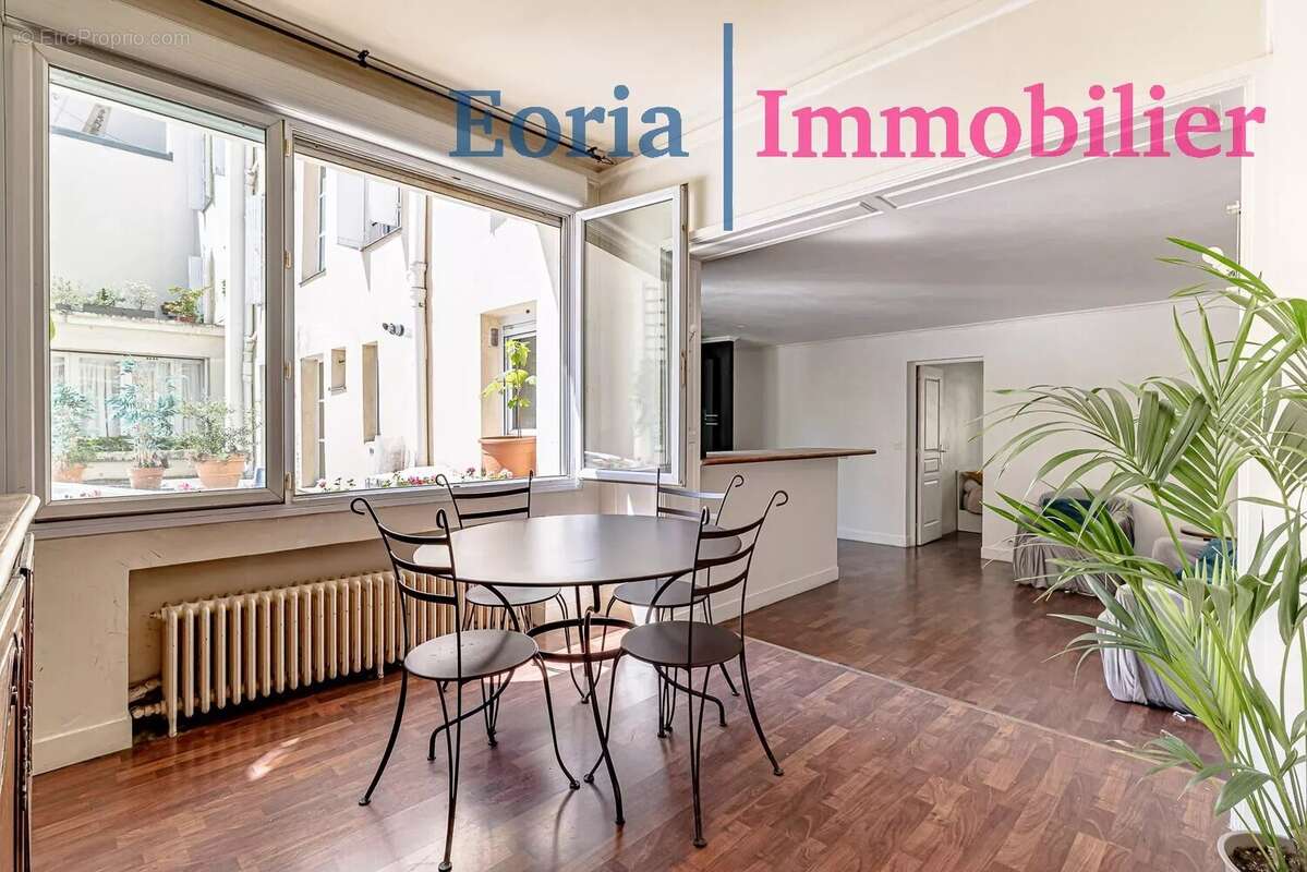 Appartement à PARIS-7E