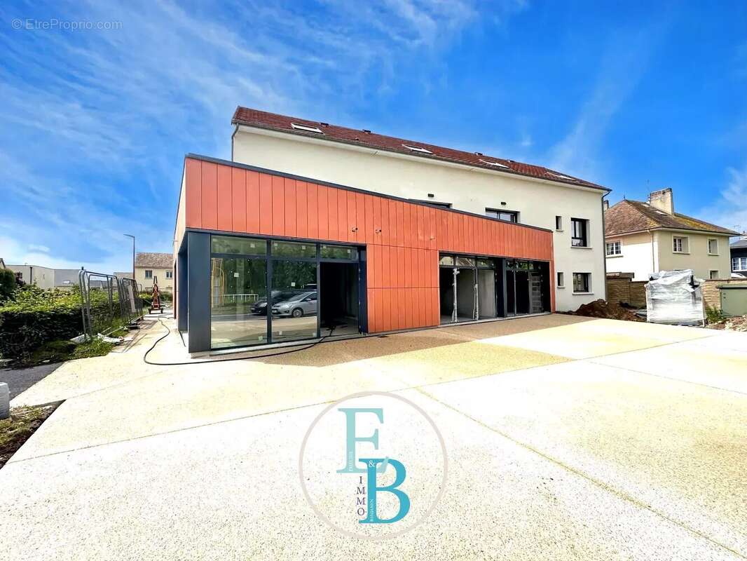 Murs commerciaux - 63,16 m2 - photo 8