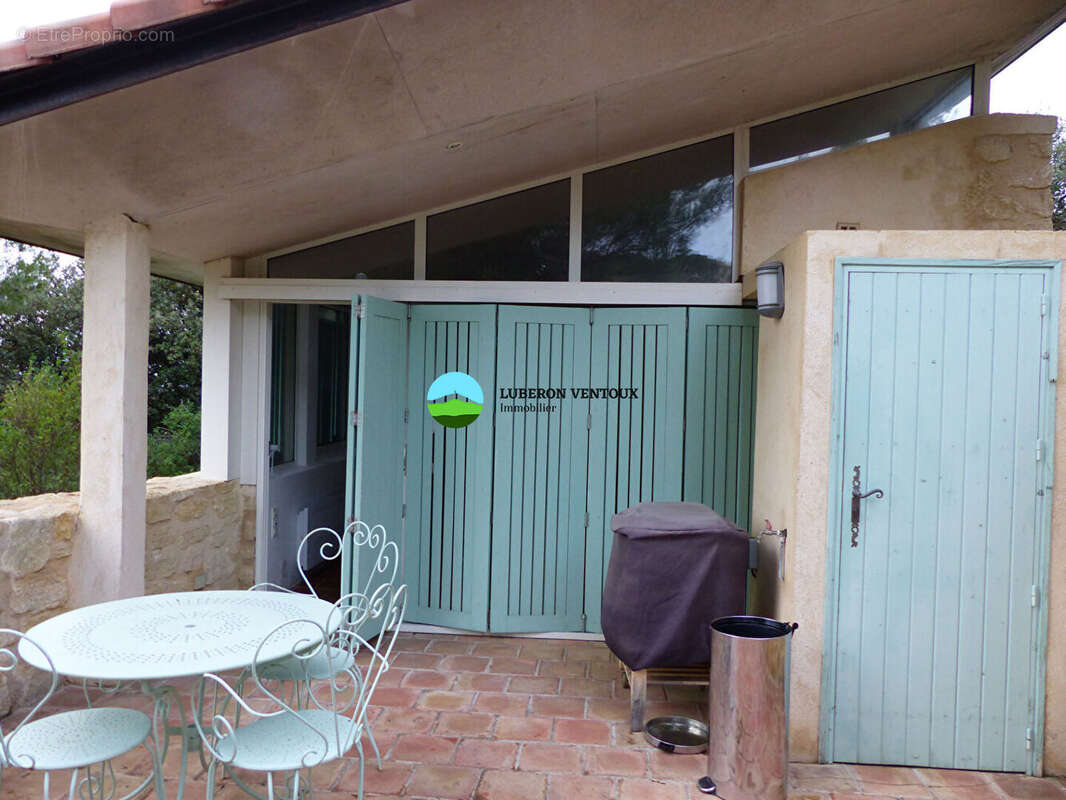 Maison à LE BARROUX