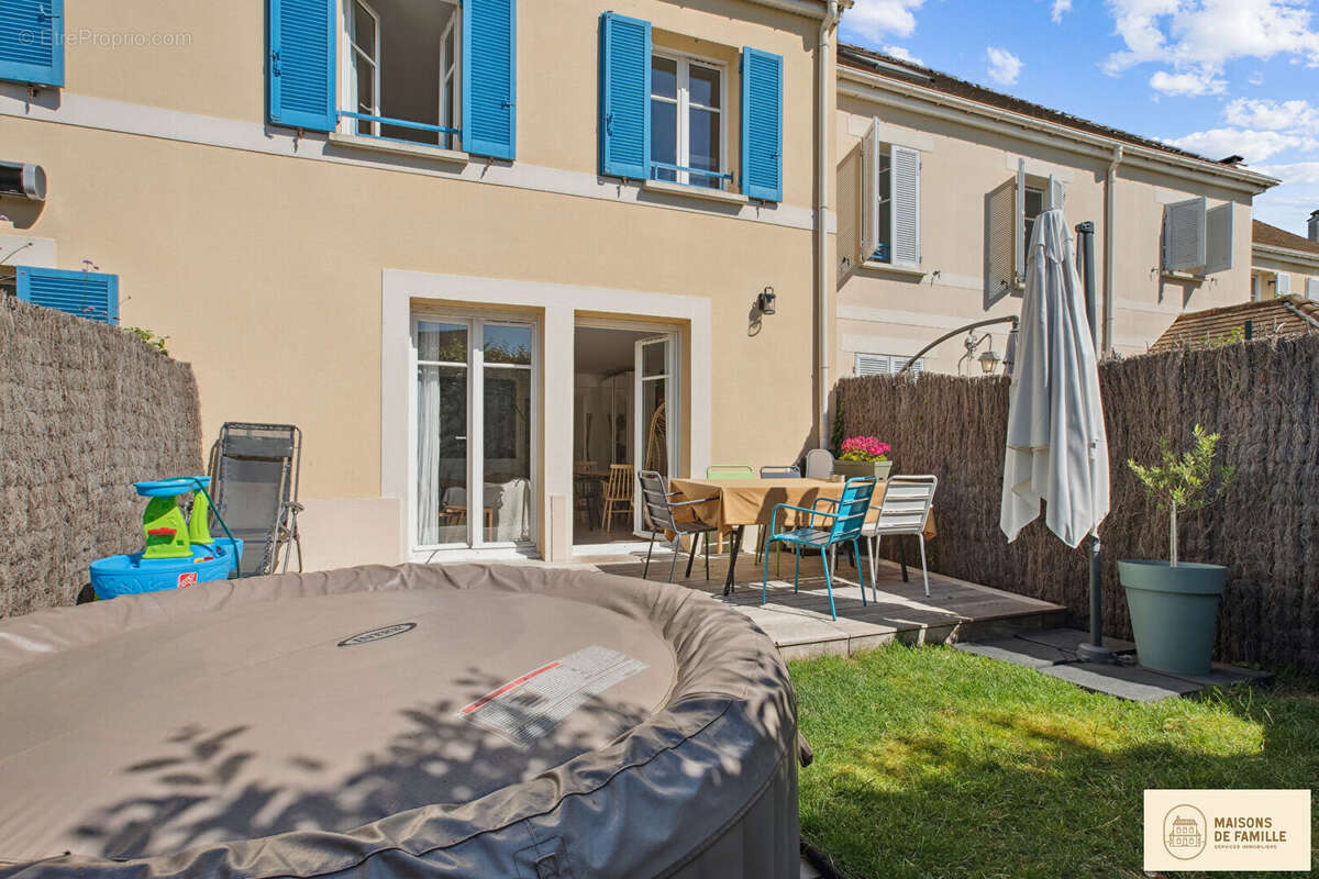 Maison à NOISY-LE-ROI