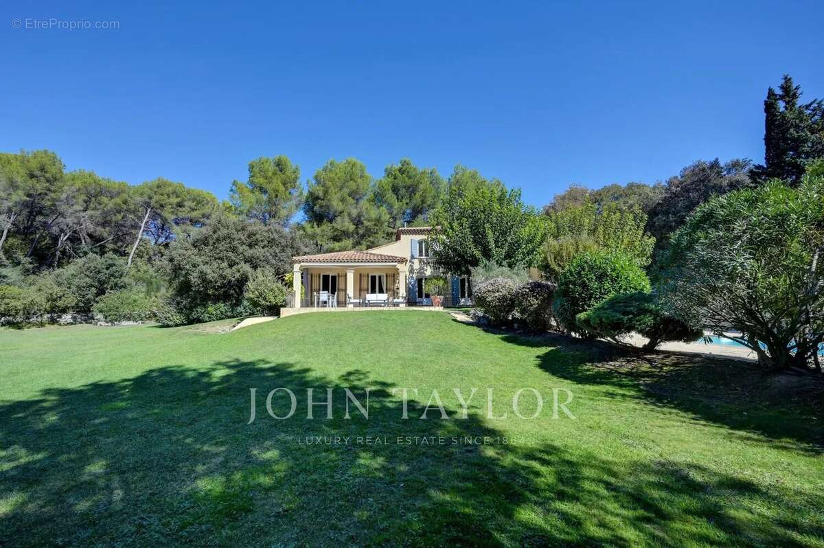 Maison à AIX-EN-PROVENCE