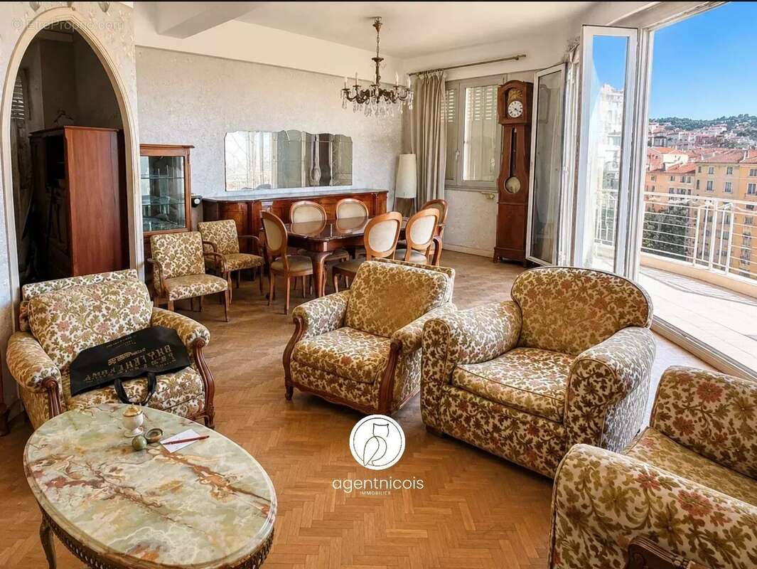 Appartement à NICE