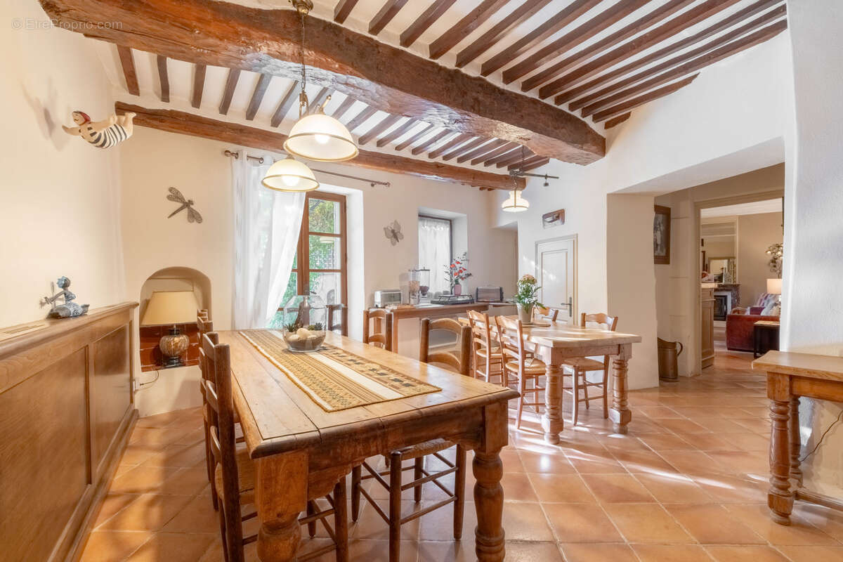 Maison à BUIS-LES-BARONNIES