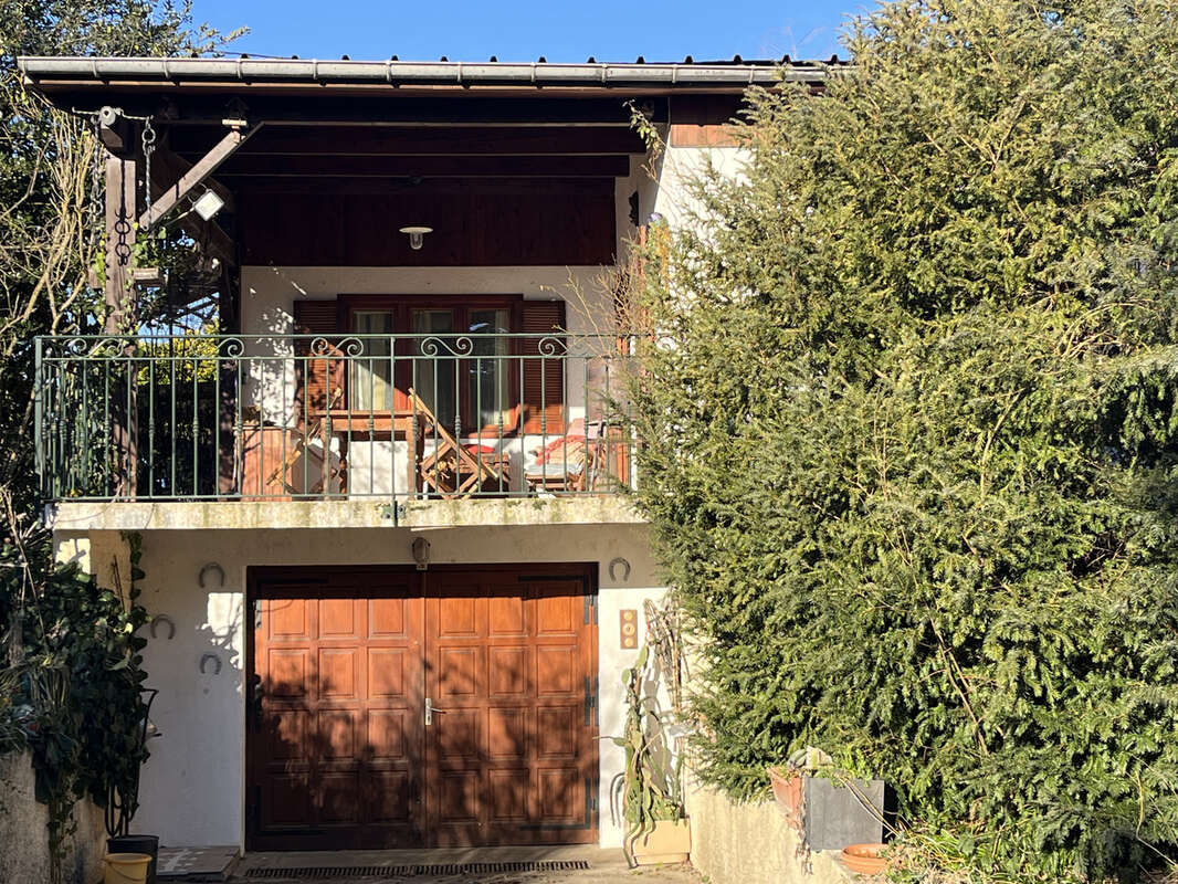 Maison à SAINT-ROMAIN-DE-JALIONAS