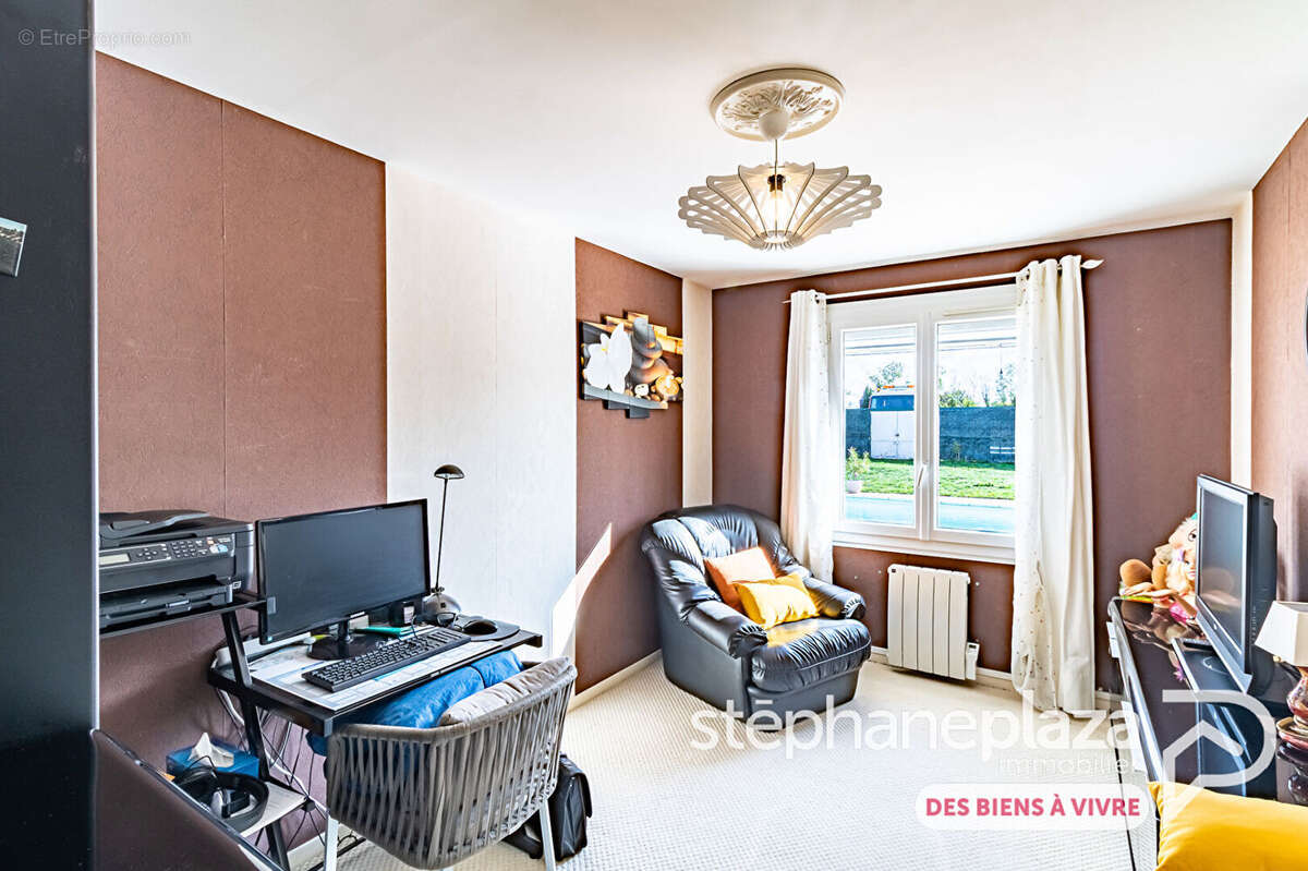 Maison à LE PLANTAY