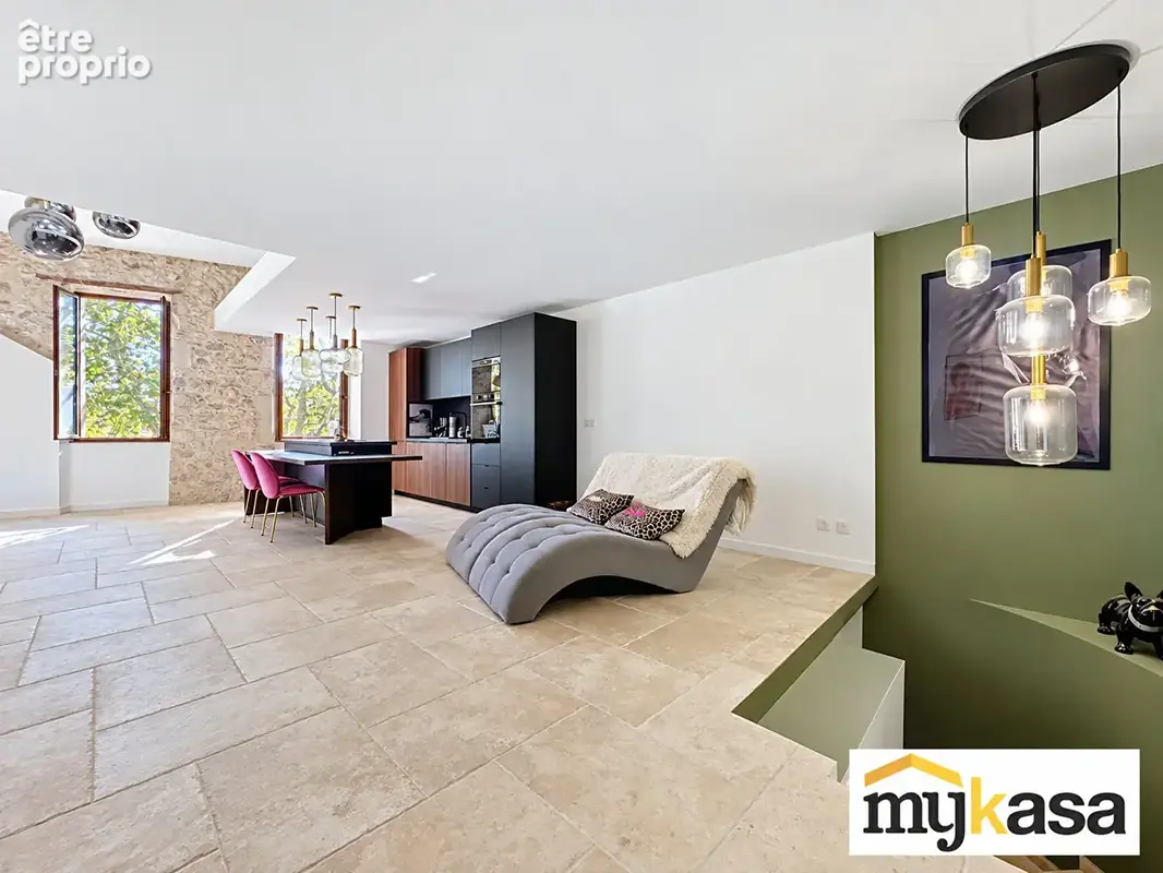 Martigues Jonquières  Appartement en duplex de 72 m²  Centre-ville - photo 3