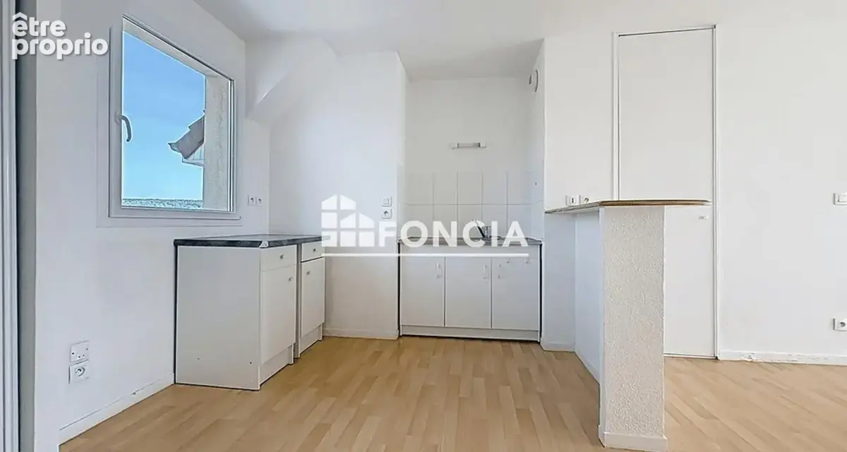 Bel appartement en dernier étage avec vue dégagée - photo 4