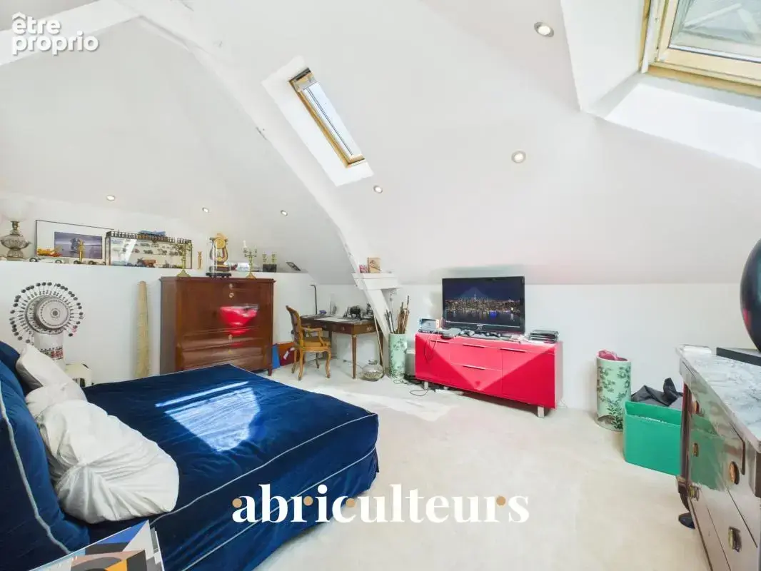 Maison  de 250 m² au calme absolu avec terrasse d'exception et studio indépendant Coeur de ville proche cathédrale à Chartres (2 - photo 13