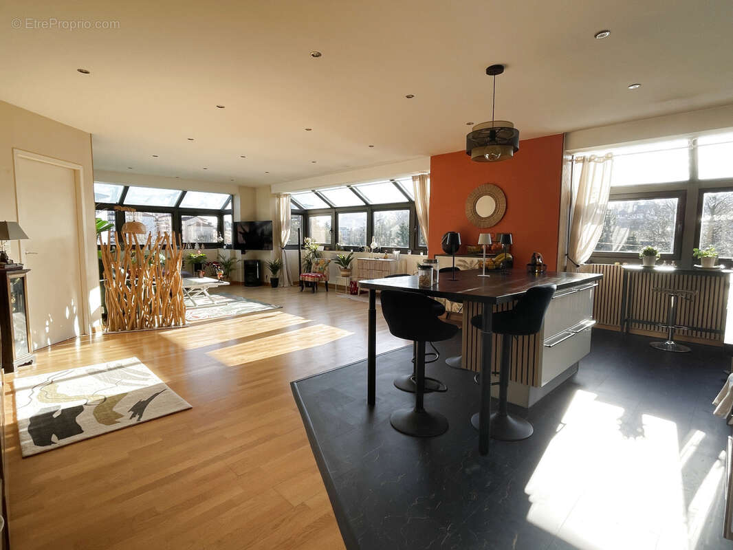 Appartement à SAINT-JULIEN-EN-GENEVOIS