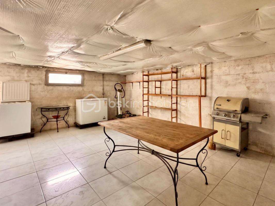 Maison à SAINT-GERMAIN-LES-ARPAJON