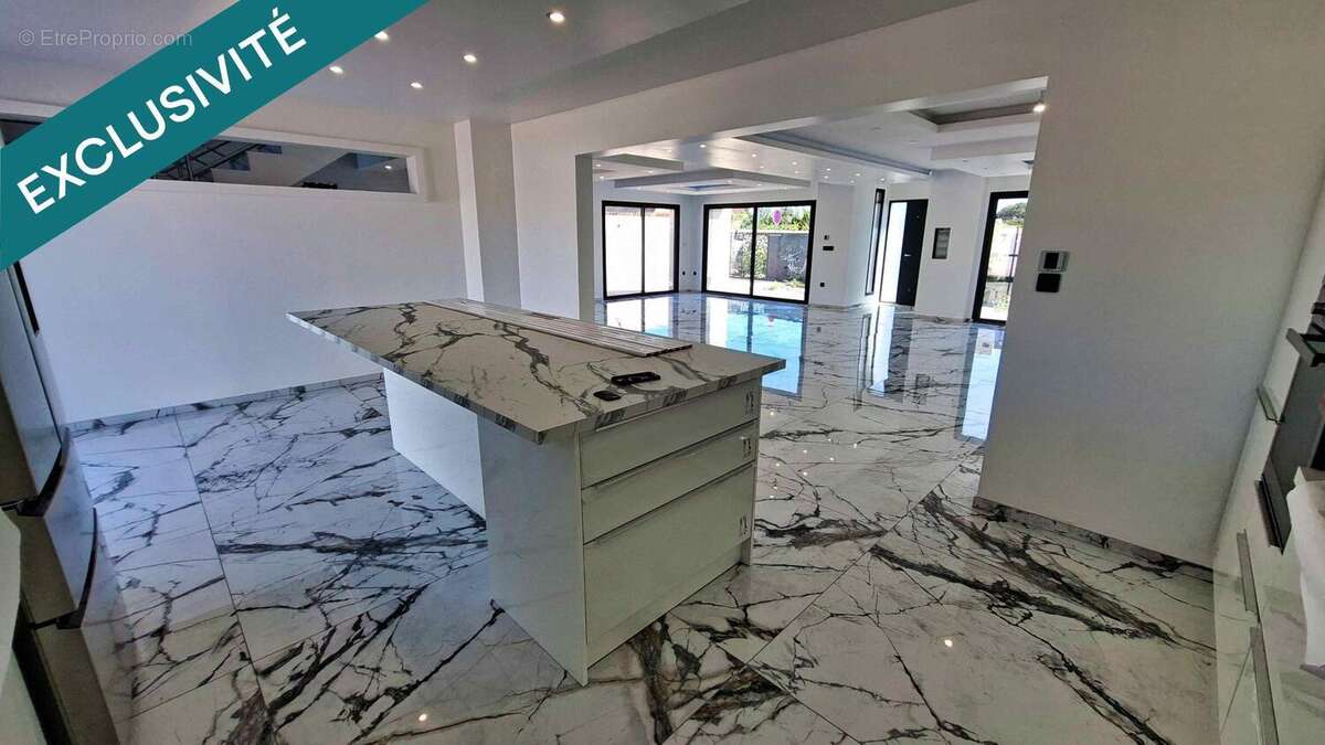 Photo 5 - Maison à PIA