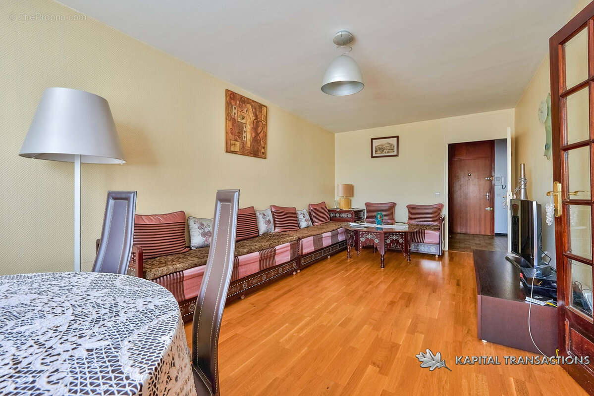 Appartement à LYON-8E