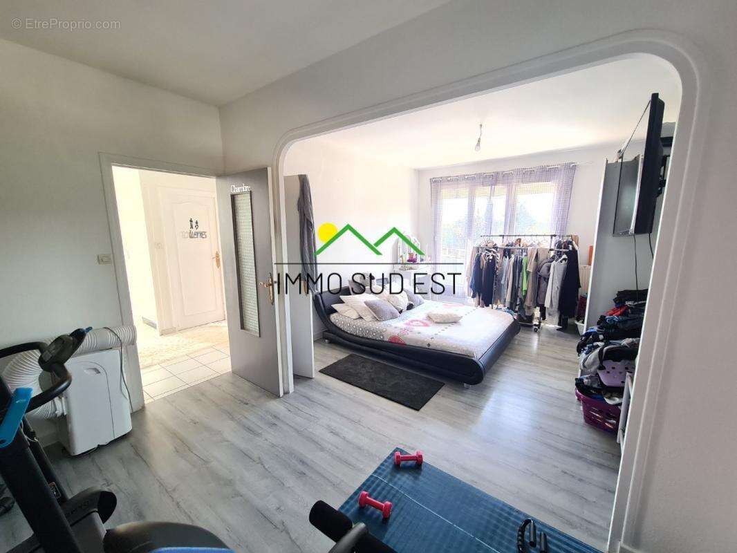 Maison à BOURG-LES-VALENCE