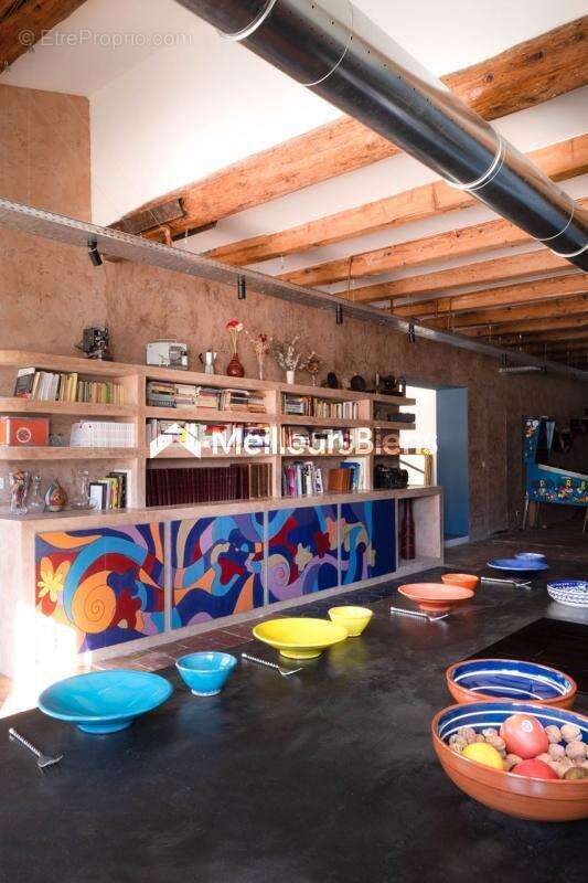 Loft de 250m2 sur le vieux port au coeur de Marseille - usage familial et/ou professionnel - photo 4