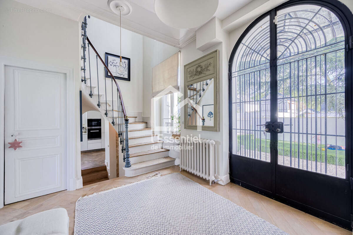 Maison à MAISONS-LAFFITTE