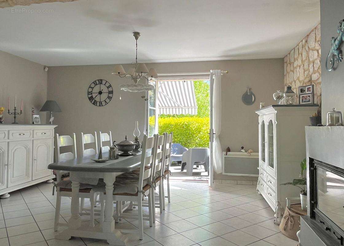 Maison à LE MEUX