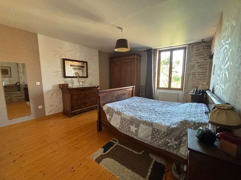 Maison à vendre 6 pièces - 200m2 - Grange - Terrain 960m² - NANTON - photo 11