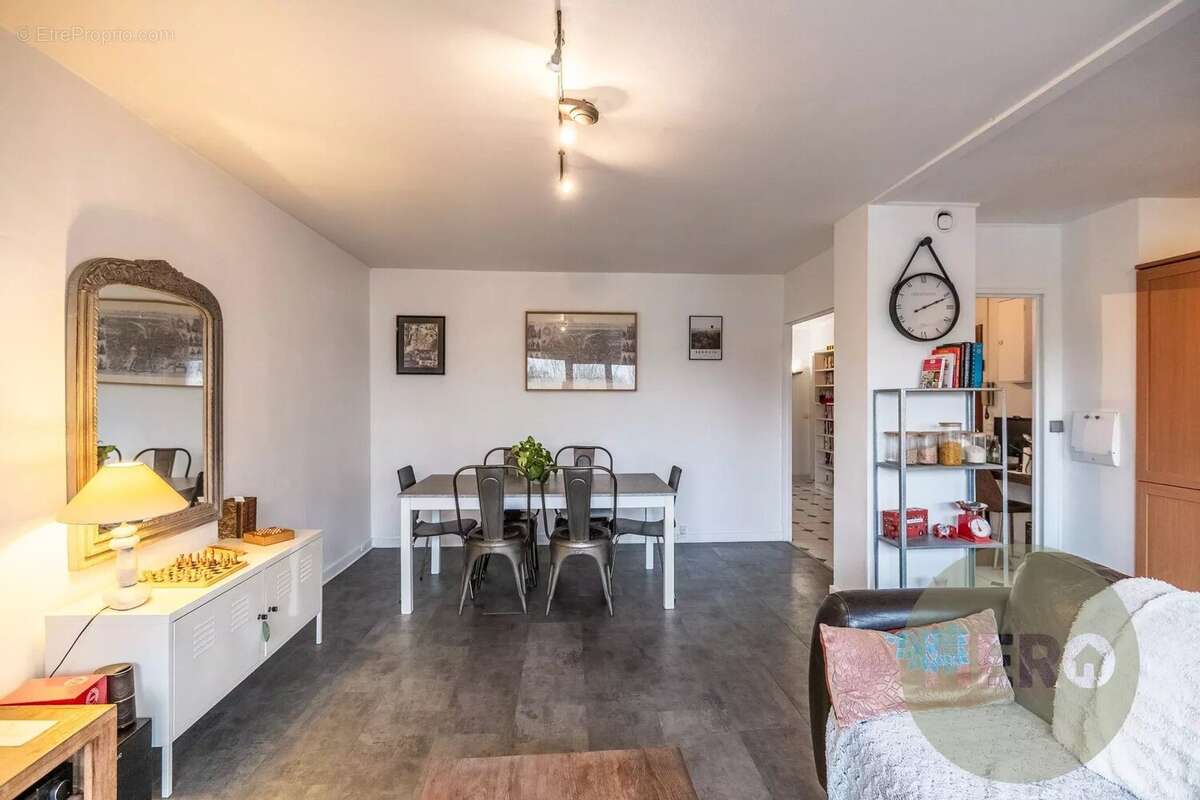 Appartement à PLAISIR