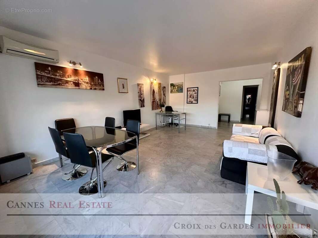 Appartement à CANNES