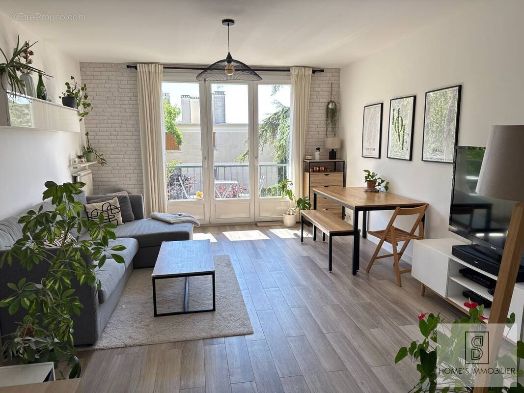 Appartement à LE RAINCY