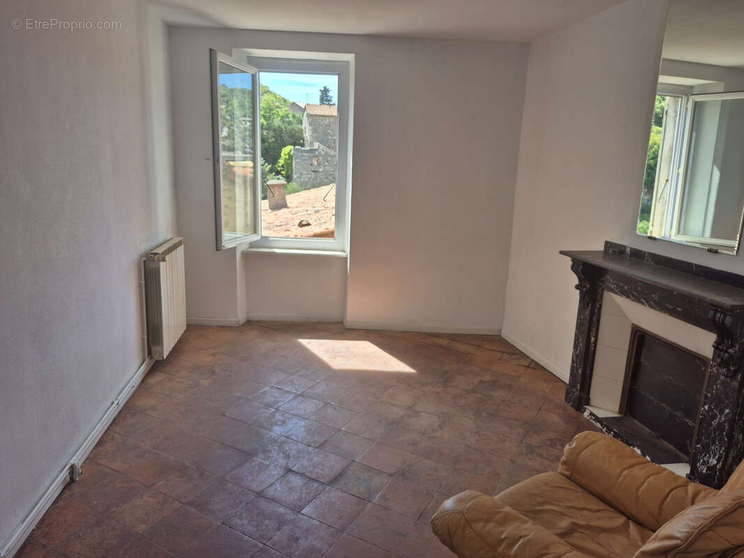 Maison à MINERVE