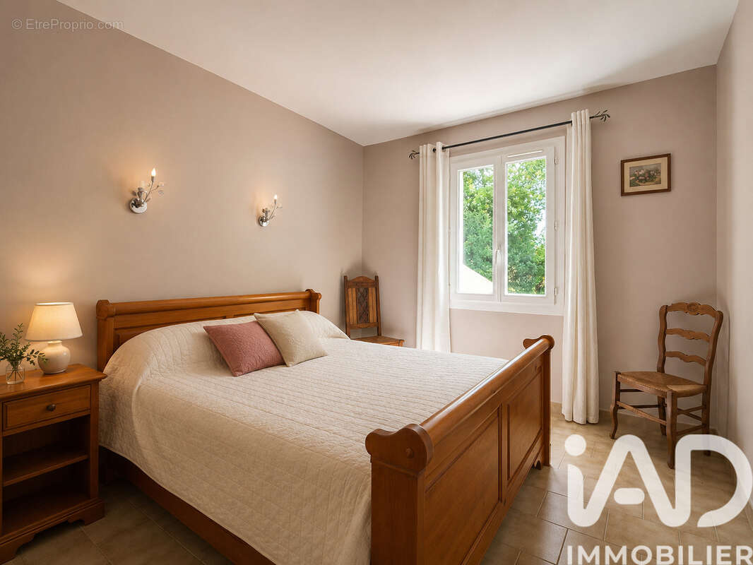 Photo 8 - Maison à PEYROLLES-EN-PROVENCE