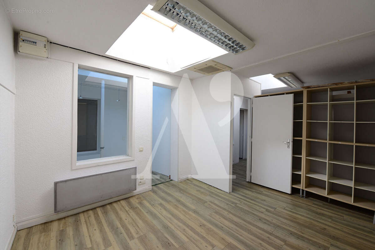 Commerce à BORDEAUX