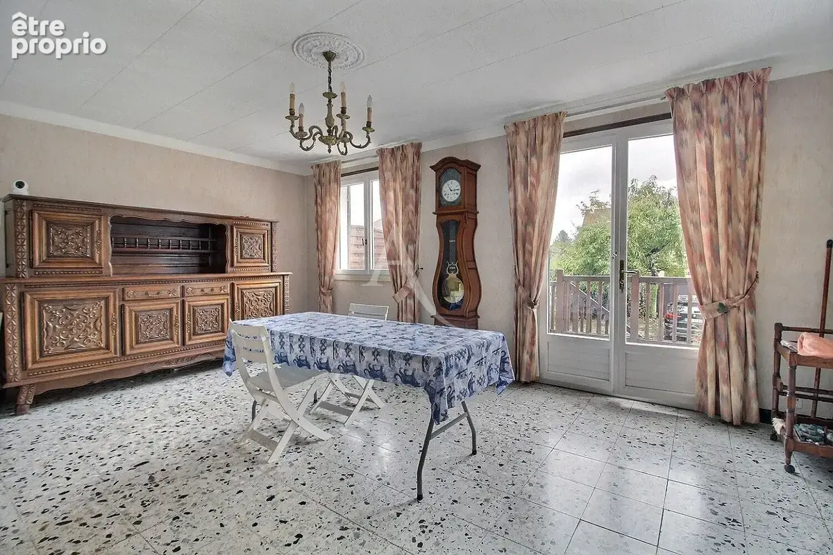 Maison familiale de 140m² dans le quartier de la marnière à Maurepas - photo 2