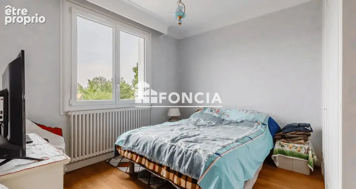 Maison T6 avec de très beaux volumes - photo 9