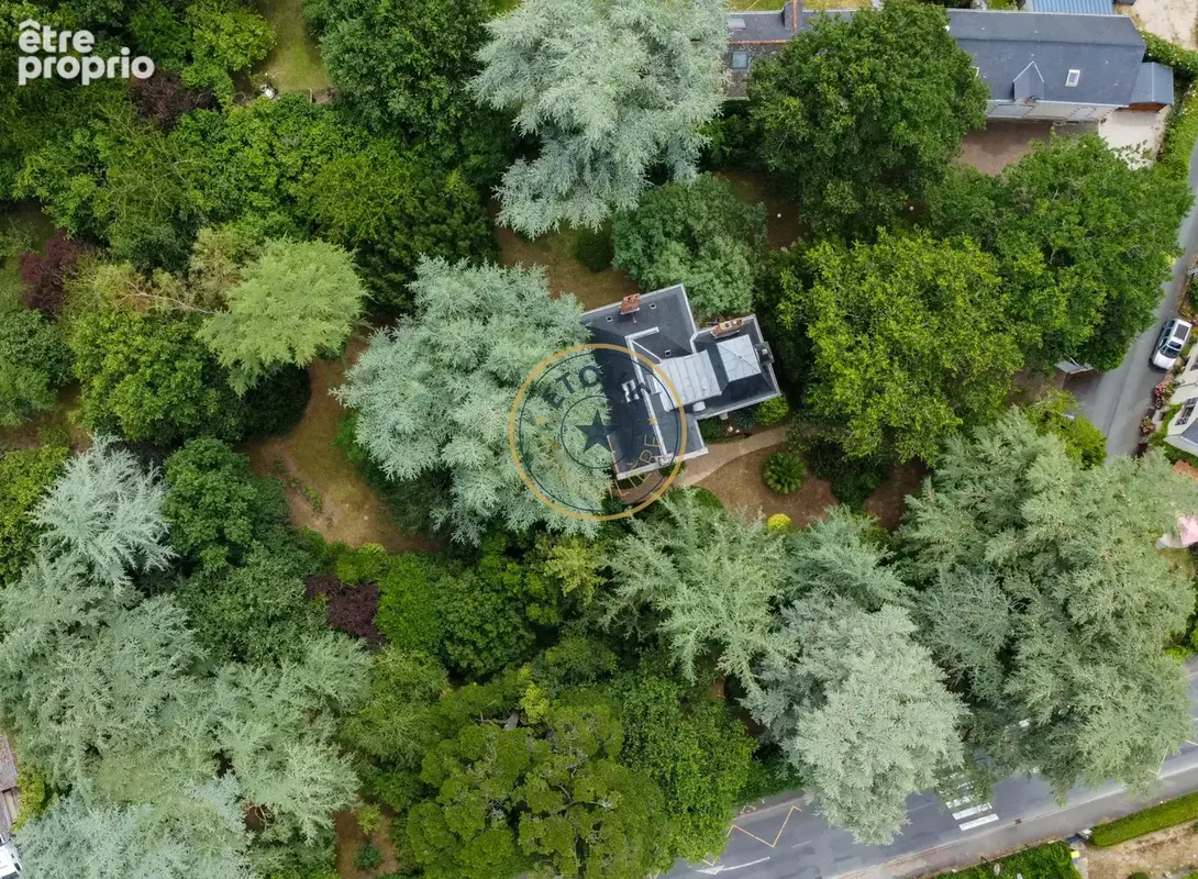 Photo Maison à Murs-Erigne au prix de 940 000€