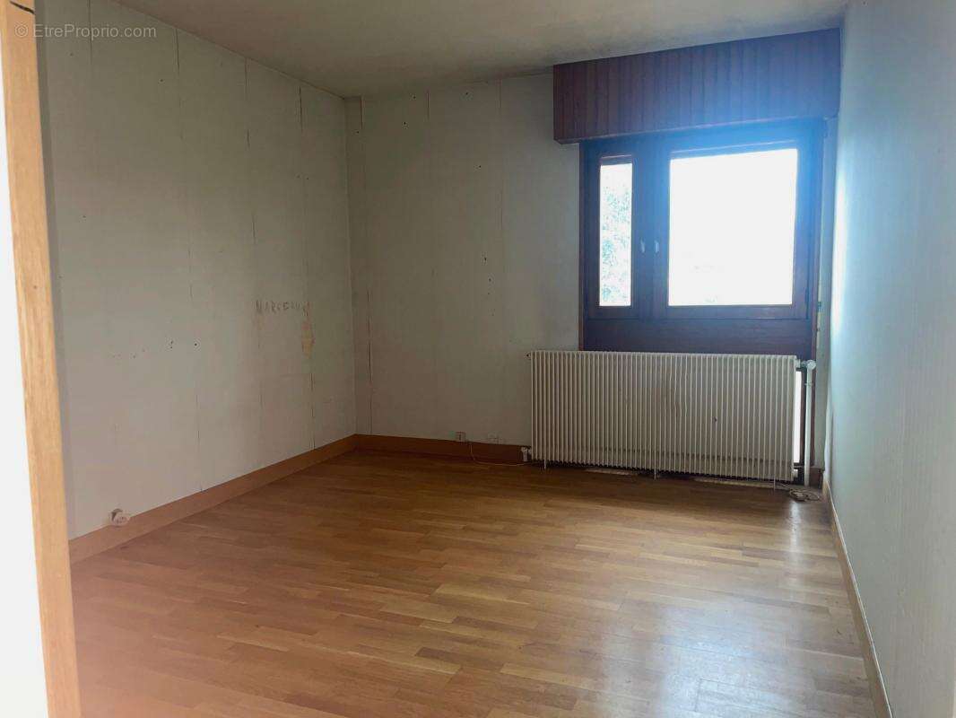 Maison à MONTCY-NOTRE-DAME